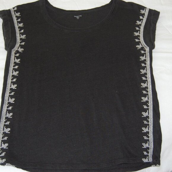 Garnet Hill linen embroidered tee - Picture 3 of 6